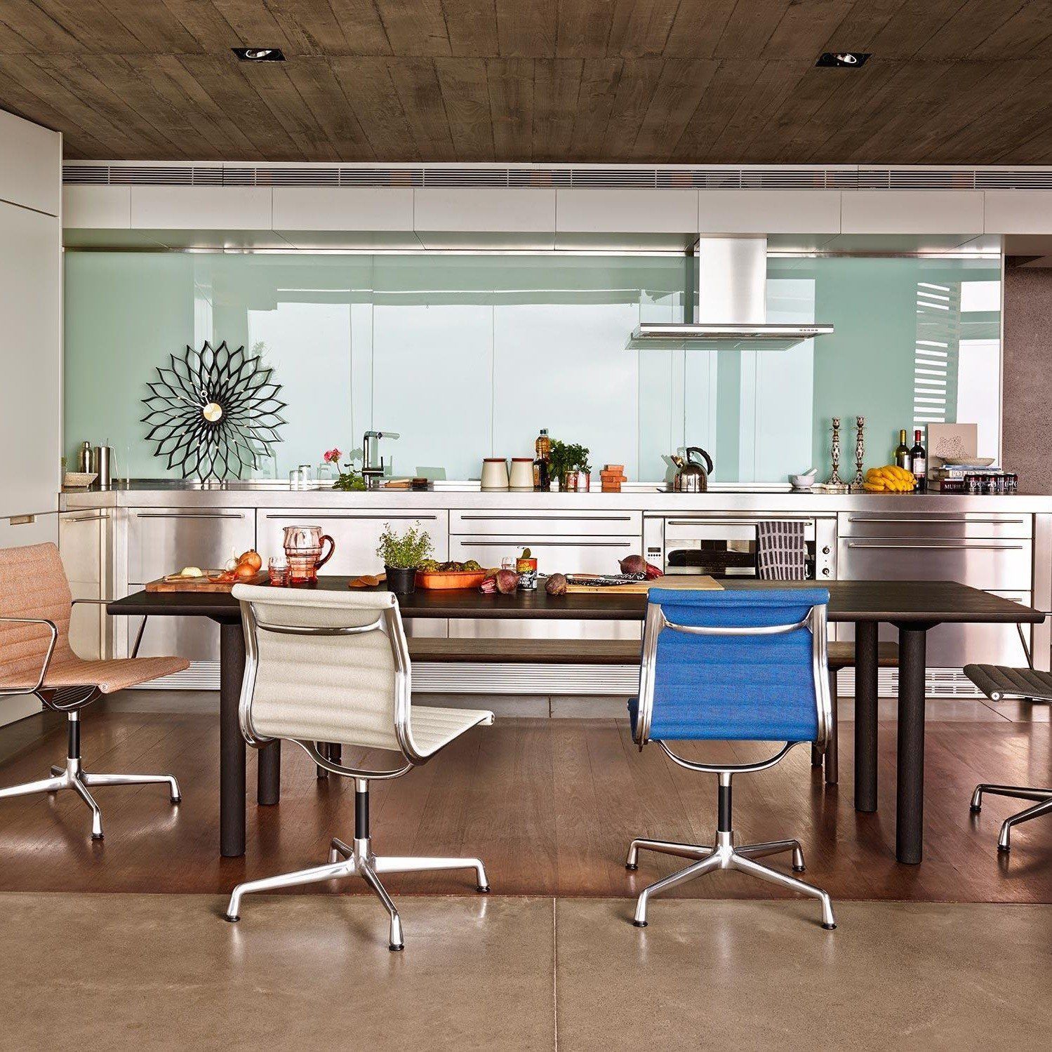 办公椅|现代真皮会议椅|办公家具|设计师家具|EA 104 会议椅